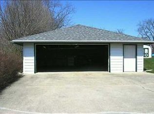 344 E Rose Ave, Des Moines, IA 50315