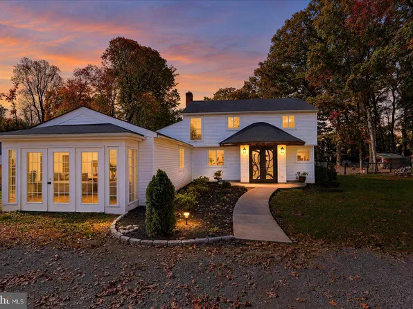 16971 Purcellville Rd, Purcellville, VA 20132