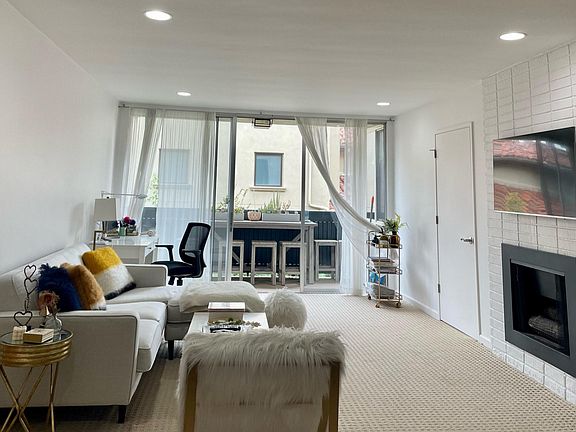 2nd image of 809 S Bundy Dr APT 204