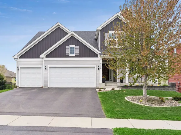 9120 Lighthouse Ln, Woodbury, MN 55129