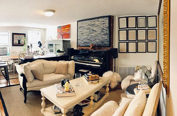 Rented by Level Group | media 23