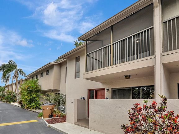 2nd image of 740 SE 1st Way #114