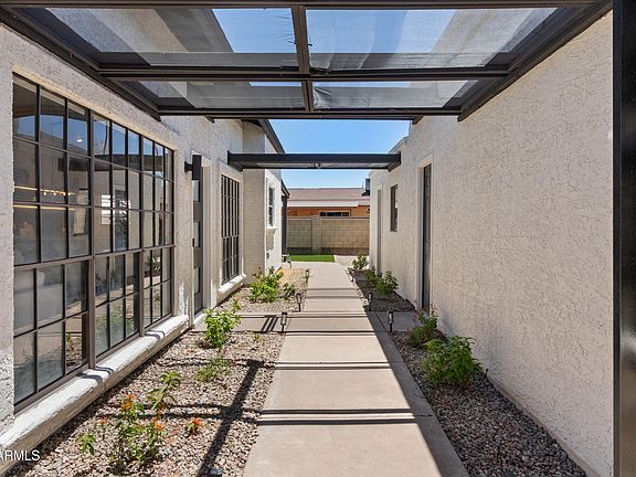 4th image of 1506 W MISSION Drive