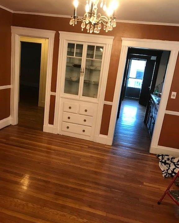 2nd image of 68 Newhall St APT 2