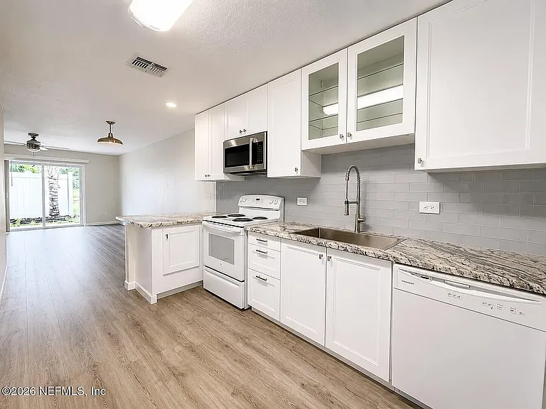 238 Ridgecrest Loop #A — Photo 2