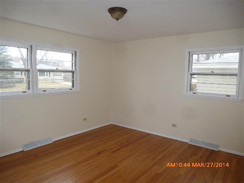 2nd image of 281 Martin Dr