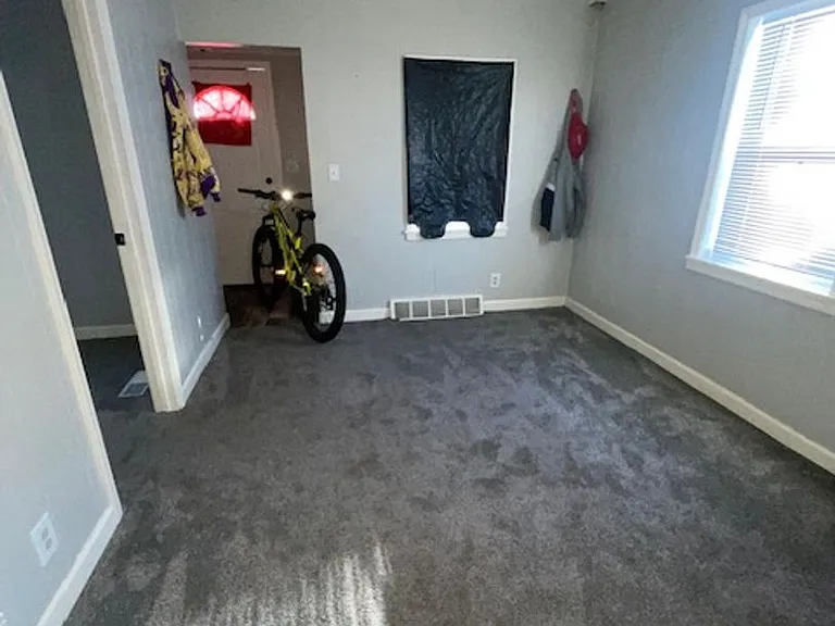 1609 N Jessica Ave — Photo 6