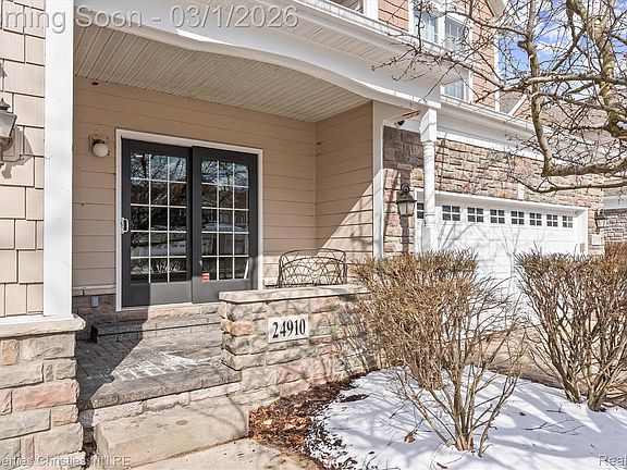 5th image of 24910 Reeds Pointe Dr