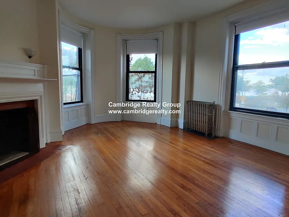 504 Beacon St #46T