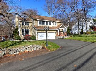 39 Lasky Rd, Beacon Falls, CT 06403