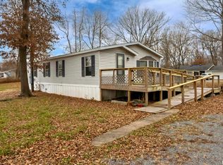 405 Colp St, Colp, IL 62921