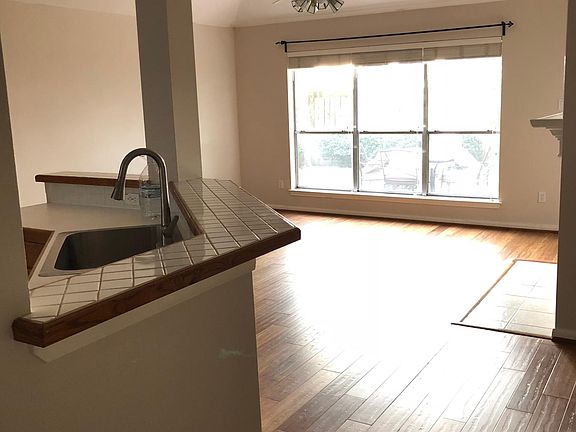 5th image of 3542 Aldridge Dr