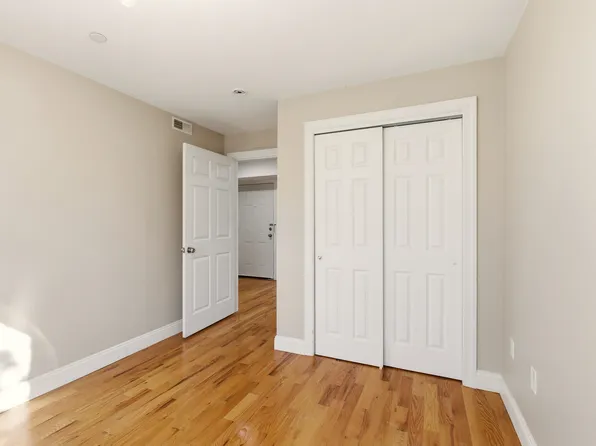 381 Communipaw Avenue image 15 of 23