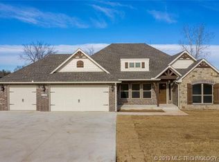 29830 E 138th Pl S, Coweta, OK 74429