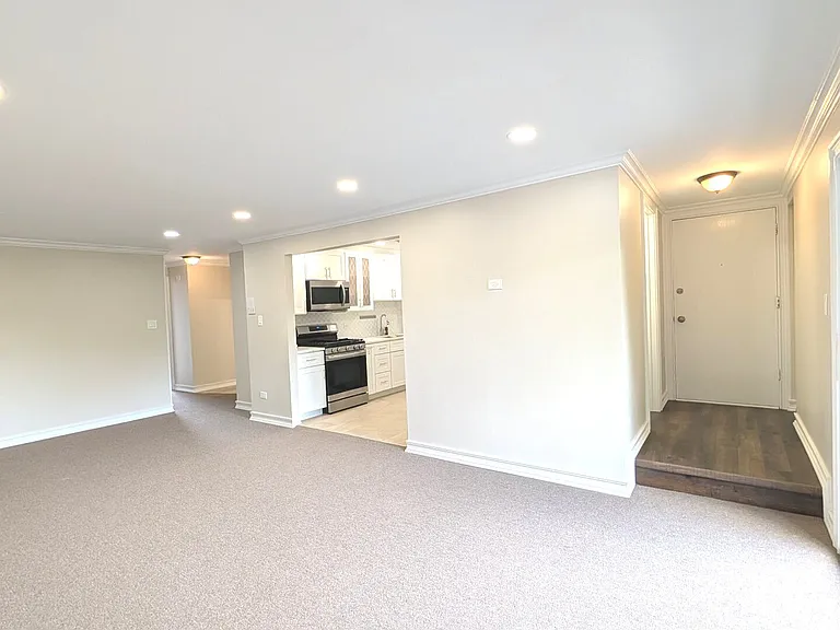 7 Crestview Ln #9 — Photo 3