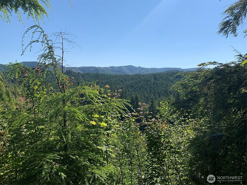2nd image of 285 Parpala Road