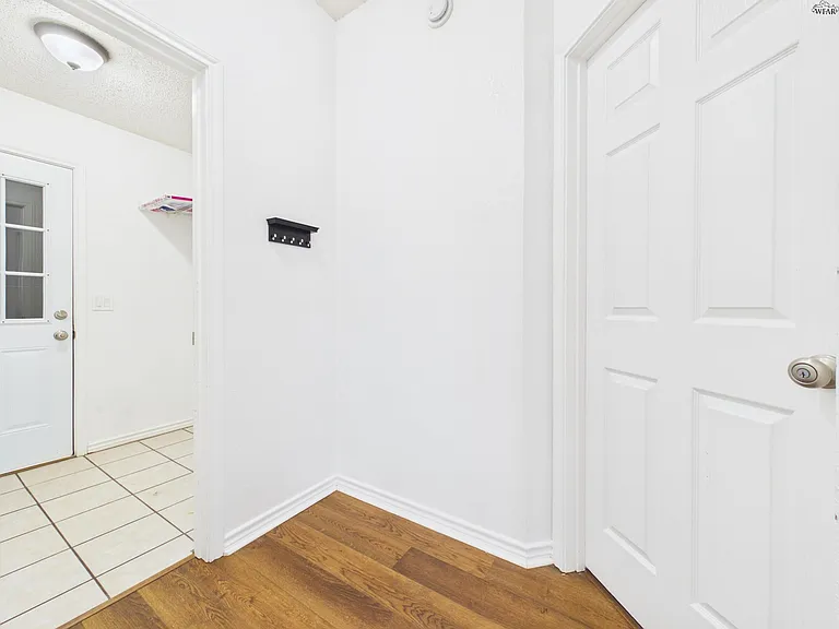 5516 Chinaberry Dr — Photo 26