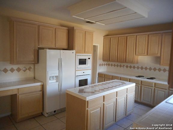 5th image of 13414 Hollow Creek Dr