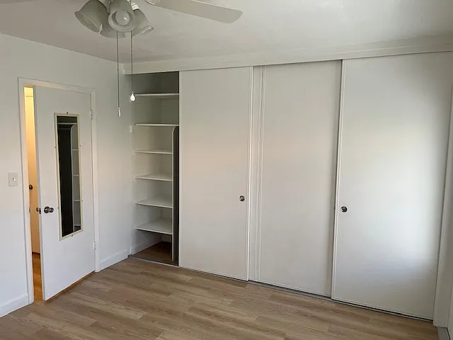 Room closet