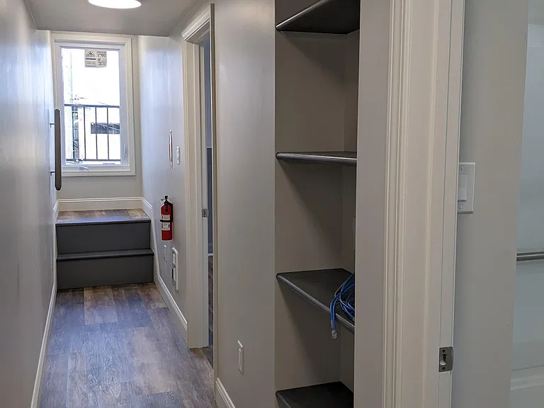 1520 Hollins St #3 — Photo 31