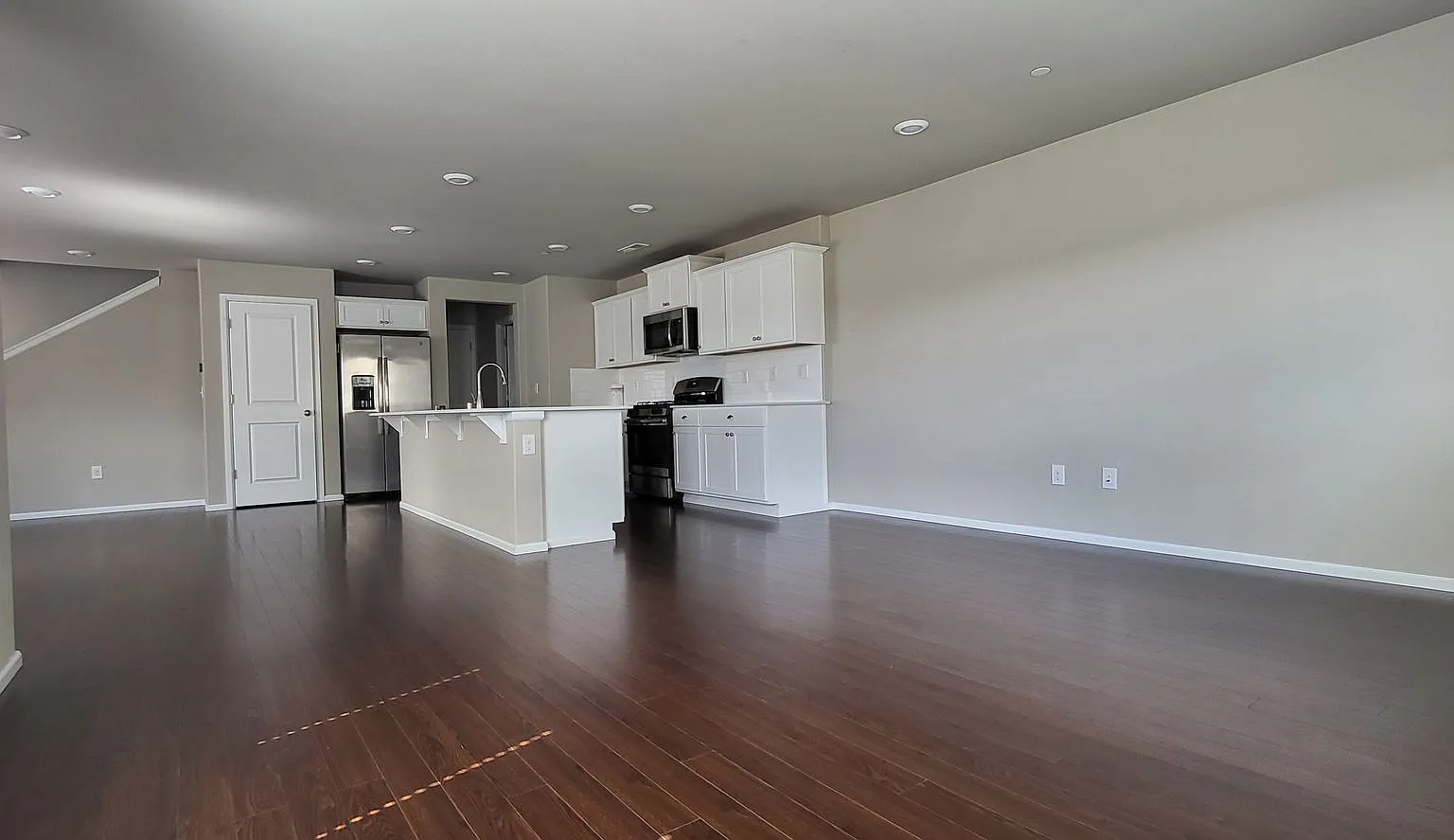 4 Bedroom DuPont Home for Rent — Photo 3