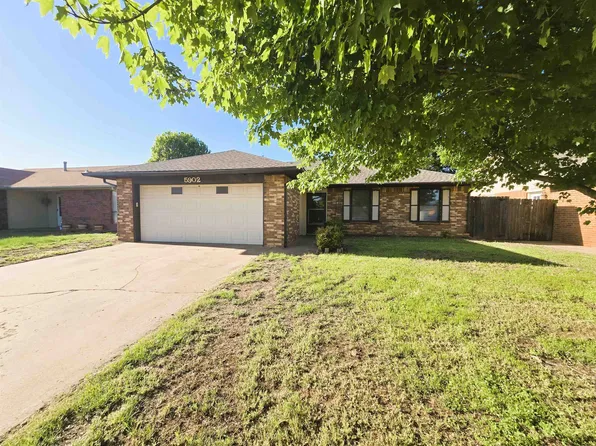 5902 Will Rogers Dr, Enid, OK 73703