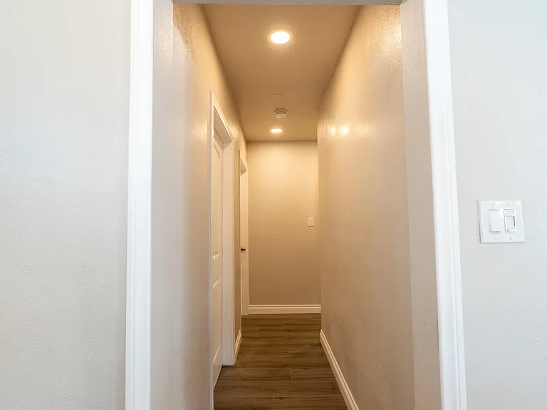 14043 Mystic St — Photo 7