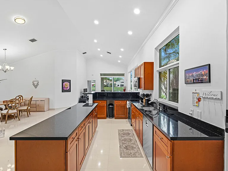 2469 NW 66th Dr — Photo 9