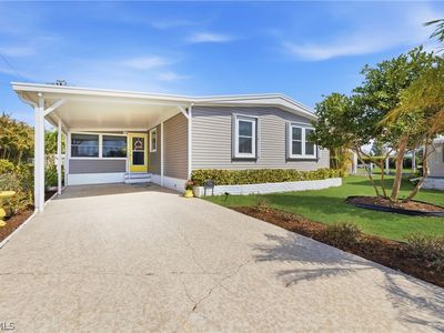734 Knotty Pine Cir, North Fort Myers, FL, 33917