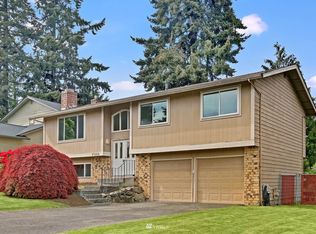 7846 NE 145th St, Kenmore, WA 98028