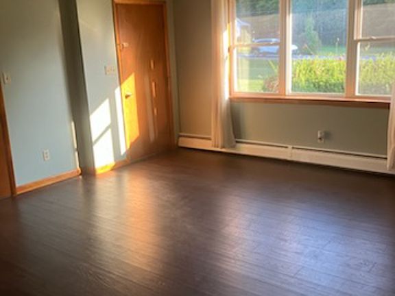 2nd image of 227 Saint Albans Rd #2