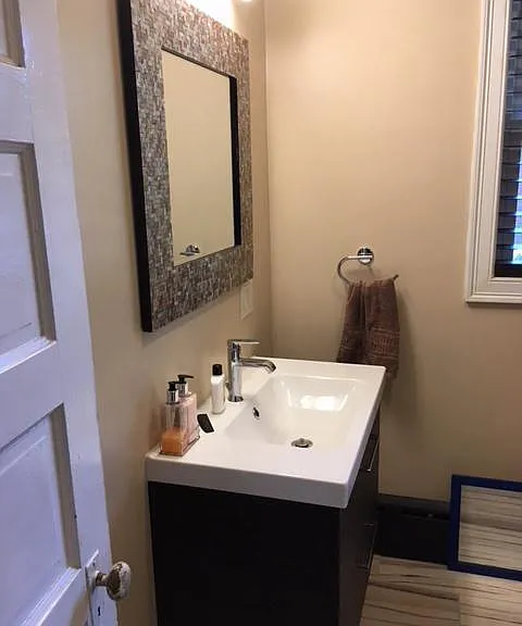 37 Bartlett Cres — Photo 5