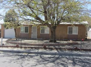 10020 Melinda Ave SW, Albuquerque, NM 87121