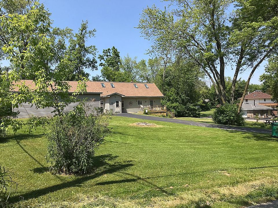 1st image of 38772 N West Ave