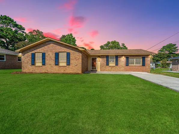 7704 Ovaldale Dr, North Charleston, SC 29418