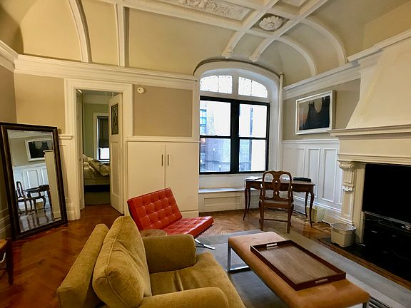 4th image of 307 W 105th St APT 3B