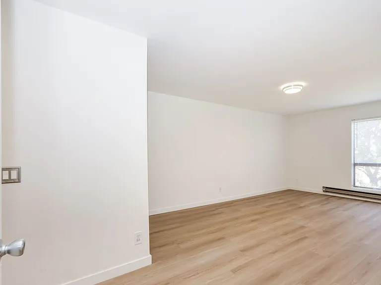 380 Vallejo Dr #128 — Photo 19