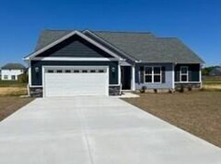 104 Kettle Dr, Havelock, NC 28532