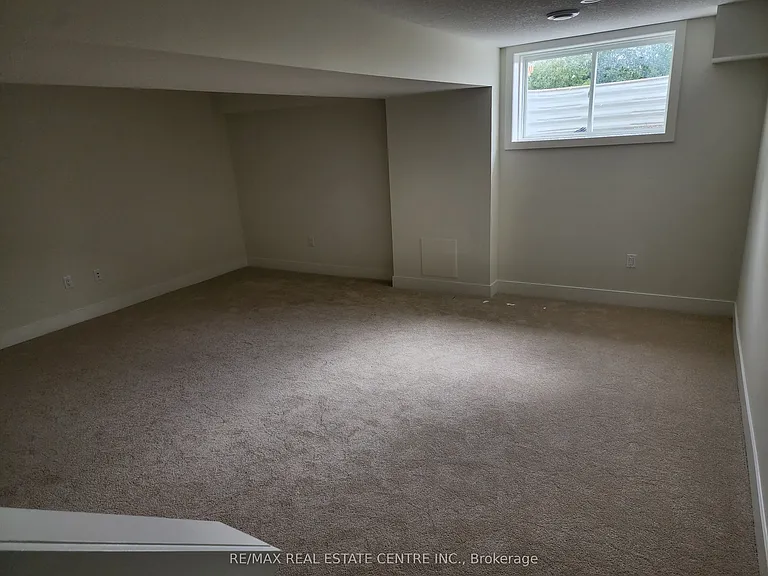 1960 Evans Blvd #151 — Photo 18