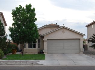 769 Valley Meadows Dr NE, Rio Rancho, NM 87144
