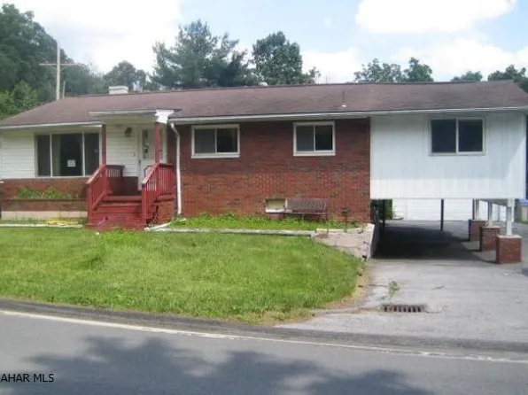 4801 Oak Ave, Altoona, PA 16601