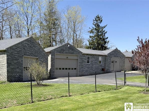 216 Laurel St, Lakewood, NY 14750