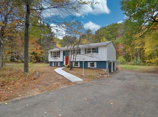 20 Adams Rd, Hubbardston, MA 01452