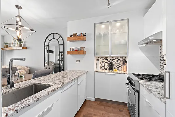 Sold by Douglas Elliman | media 15