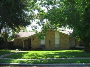 5909 Bobbie Ln, Rowlett, TX 75089