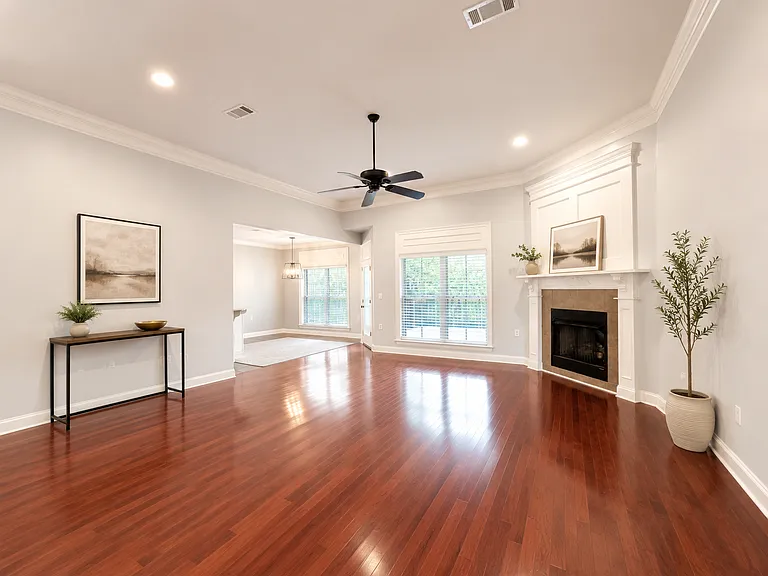 19B Morrell Cir — Photo 2