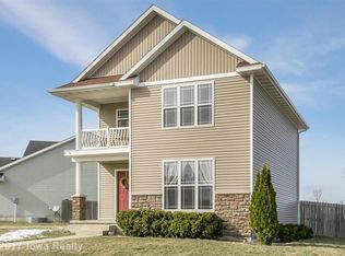 2002 SW Reunion Cir, Ankeny, IA 50023