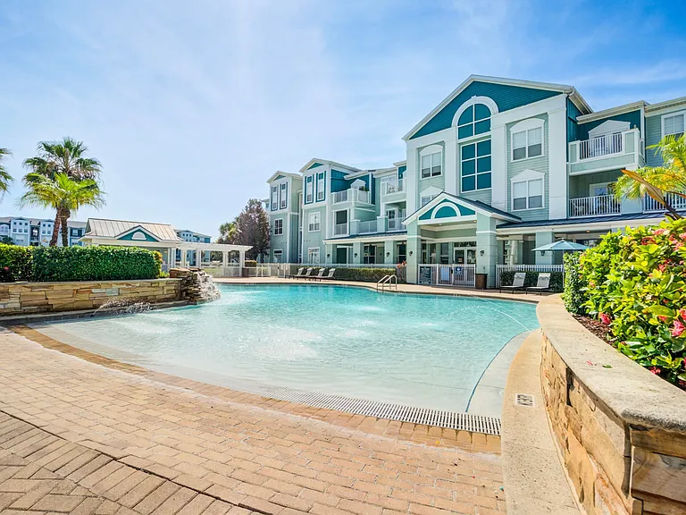 Relaxing Beach Entry Pool