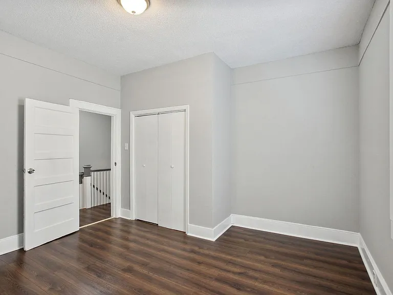 815 E Bolton St — Photo 15