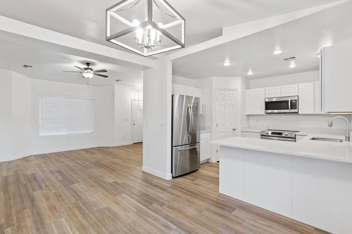 772 S 220 E Circle in Ivins, UT 84738 — Photo 4